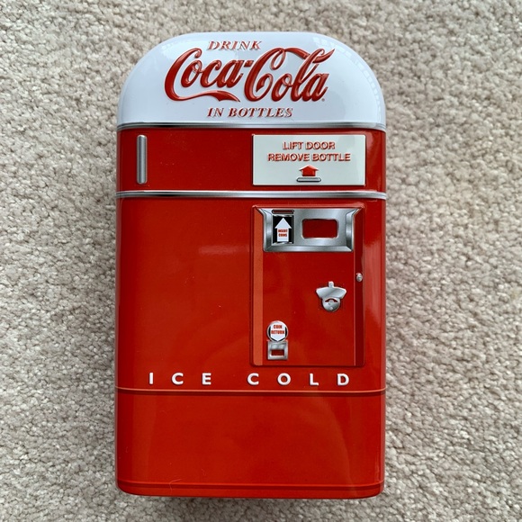 Coca-Cola Vending Machine Tin Bank - Picture 2 of 8
